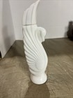 Vtg Avon Milk Glass Swan Lake Moonwind Perfume Decanter Bottle   1 2 Full