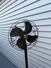 Signal Eletric Floor Fan Model P1251 Rare Model working But Doesn   t Isolate