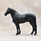  hayes  Canadian Horse - Cast Artist Resin - 1 9 Scale