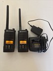 Motorola Rdm2070d Walmart Murs Two Way Radio Walkie Talkie X2 And Charger