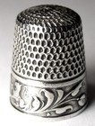 Antique Webster Co  Sterling Silver Thimble     two Lions Holding A Shield     C1900