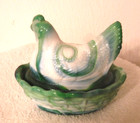 Vintage Westmoreland Glass Green And White Slag 3   hen On A Nest  