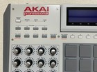 Akai Professional Mpc Renaissance Music Production Controller Sampler Sequencer