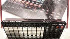 Akai Professional Apc40 Mkii Ableton Live Midi Controller 40 Pads Faders W box