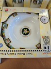Nib Mary Engelbreit Love Home Family Friend 8 Person Dinner Place Setting - Read
