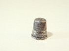Antique Simons Bros   pair Of Birds  Sterling Silver Thimble Star German C1920 s
