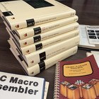 Vtg Apple Ii Book Lot Software Diskettes Floppy Disk 90  Books Apple Logo Etc