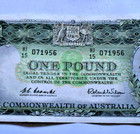 1961 One Pound Banknote Coombs   Wilson  Elizabeth 11 Reserve Bank- Hj 15 Fair