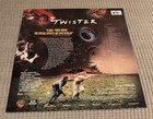 Twister  laserdisc  1996  Thx Ac-3 Widescreen Clv Helen Hunt Bill Paxton Rare 