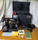 Beautiful 1955 Singer 221k Featherweight Sewing Machine With Case   Accessories