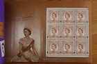 Queen Elizabeth Ii Royal Mail Definitive Portrait Presentation Pack Stamps
