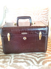 Vintage Samsonite Shwayder Bros  Style  4112 Faux Alligator Train Case