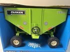 Vintage Ertl 1 16 Parker 2600 Gravity Feed Wagon Nib