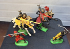 Vtg 70s Britains Ltd Deetail Jousting Knights   Horses Medieval Lot Figures Toys