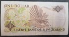  1981-84  New Zealand 1 Dollar P169a Adj838960  Sig Hardie 