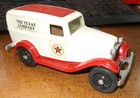 Texaco  3  86 1932 Ford Delivery Ertl Truck Bank
