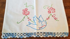 Table Runner Dresser Scarf Embroidered Bird Crochet Trim Cotton Vintage 42x15