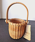 Nwt Nantucket Small Basket Round Swing Handle With Wooden Base