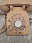 Vintage Itt 500 D Rotary Desk Phone Made In Canada         