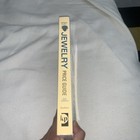 Antique Trader Jewelry Price Guide - 2nd Ed By Husfloen   Cohen Paperback