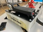 2 X Eagle Pro Air Hydraulic Foot Pumps 10 000 Psi Foot Pedal Frame Machine Press