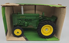 1 16 Scale John Deere Model M Tractor Collectors Edition Die-cast Ertl Ia Usa