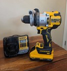 Brand New Dewalt Dcd1007b 20v Xr Hammer Drill Kit   4ah Battery  Charger  Bits