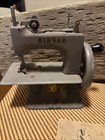 Vintage Hand Crank Singer Sewhandy Model 20 Sewing Machine Childs Mini Beige