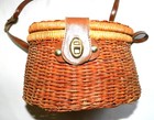 Vtg Fly Fisherman s Wicker Creel Basket W  Leather Shoulder Strap  Latch  Nice 