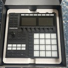 Native Instruments Maschine Mk3 Production And Performance System   Incl Cords  