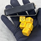 Vintage K c London Bakelite Poker Dice Set 16mm Butterscotch Leather Case