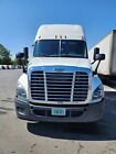2015 Freightliner Cascadia 125