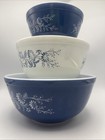 Vintage Colonial Mist Mixing Bowl Set