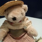 Gallery Teddy Bears - Girl Dressed To Play Golf - Ashton Drake - Euc