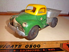 Vintage Wind-up Tin Toy Dump Truck Walt Reach By Courtland Works 