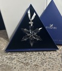 New 2015 Swarovski Annual Edition Snowflake Star Christmas Ornament Collectible