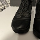 Magnum Stealth 8    Side Zip Mens Tactical Boots Slip Resistant Black Size 8 Used