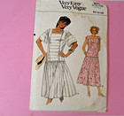 Vintage Sewing Dress Pattern Very Easy Vogue   9241 Size 12-14-16 Cut