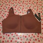 New Victorias Secret Vsx  Featherweight Wicking Max Support Sports Bra 38c Nwt