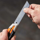 Fiskars Pro Snap-off Utility Knife  25 Mm
