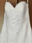 Allure Romance Wedding Gown With Veil Size 4