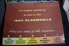 1960 Oldsmobile Dealer Manual - Models Features Facts