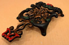 Vintage Cast Iron Trivet Footed Hot Plate 2 Cherubs Holding Wreath 249 Red Gold