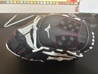 Mizuno Prospect Finch Youth Softball Glove - Rht 11 5  White black Age 7-8 New