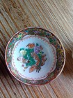 Vintage Miniature Chinese Porcelain Bowls Rose Medallion Pattern Hand Painted 2