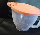 New  Tupperware Mix N Store 4 Cup 1 Qt Measuring Bowl With Snap Pour Lid
