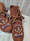 Vintage Leather Beaded Moccasins Women s Size 8 Brown Suede Native American   