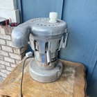 Nutrifaster N450 Commercial Fruit And Vegetable Juicer Works Needs Cleaning