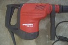 Hilti Te 70 Corded Rotary Hammer Drill 1 2 In W  Carry Case Bits chisels