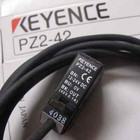Keyence Pz2-42 Fiber Optic Sensors Pz242 New In Box One Free Shipping